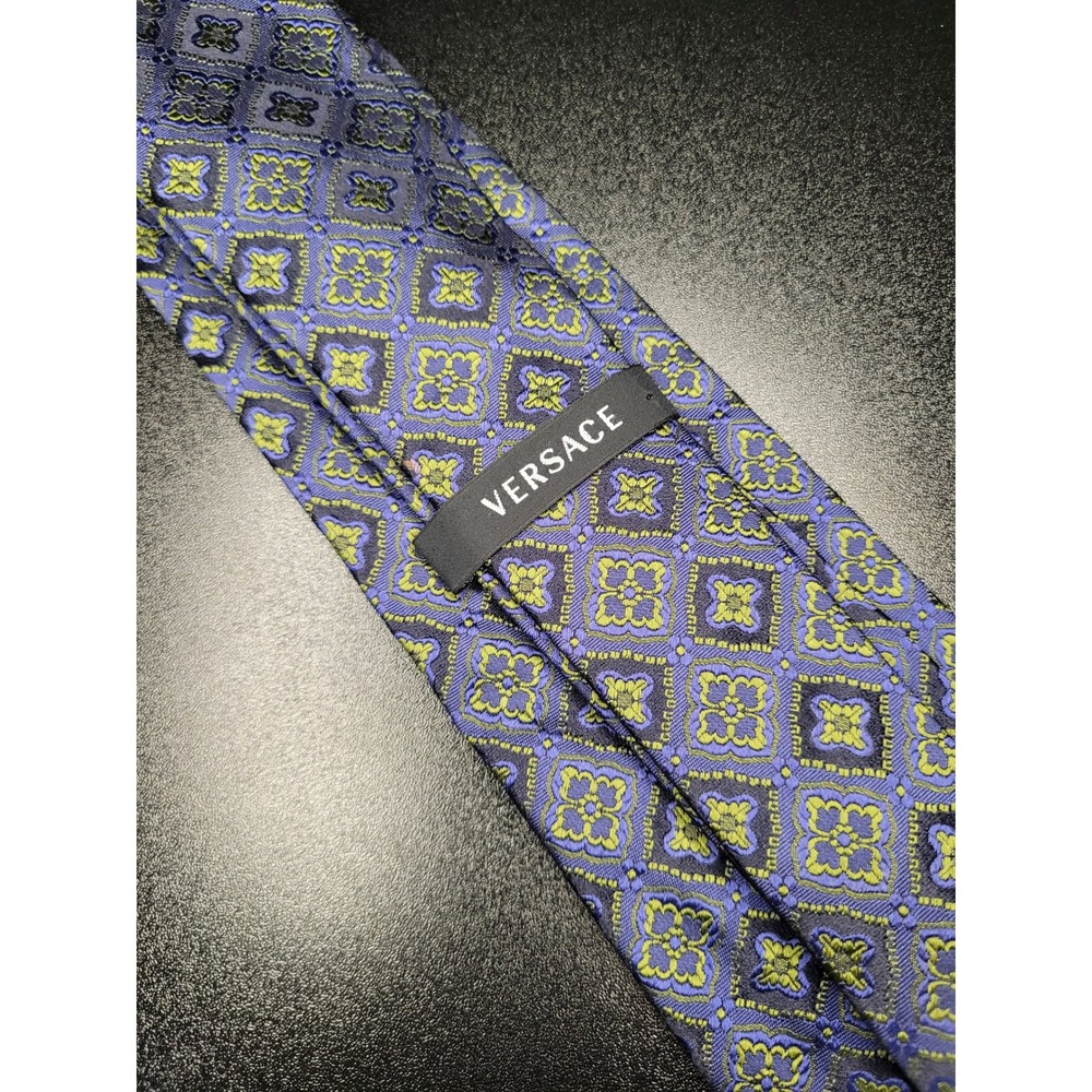 Versace Men's‎ Necktie Blue Green Geometric Silk 3.75 x 58 Excellent